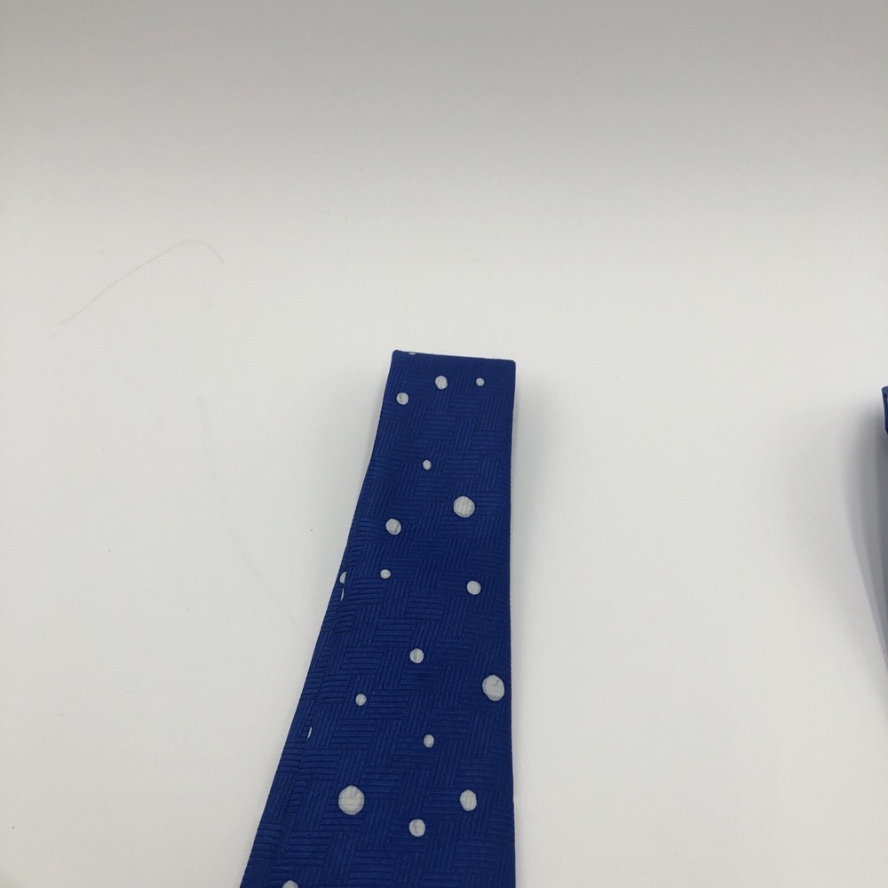 MICKEY UNLIMITED Mens Christmas Necktie Disney Mickey Donald Pluto Caroling - Picture 9 of 16